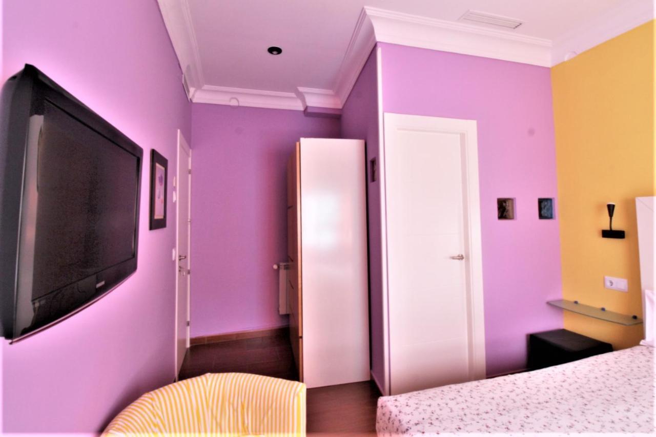 Hostal Arco Iris Madrid Exterior photo