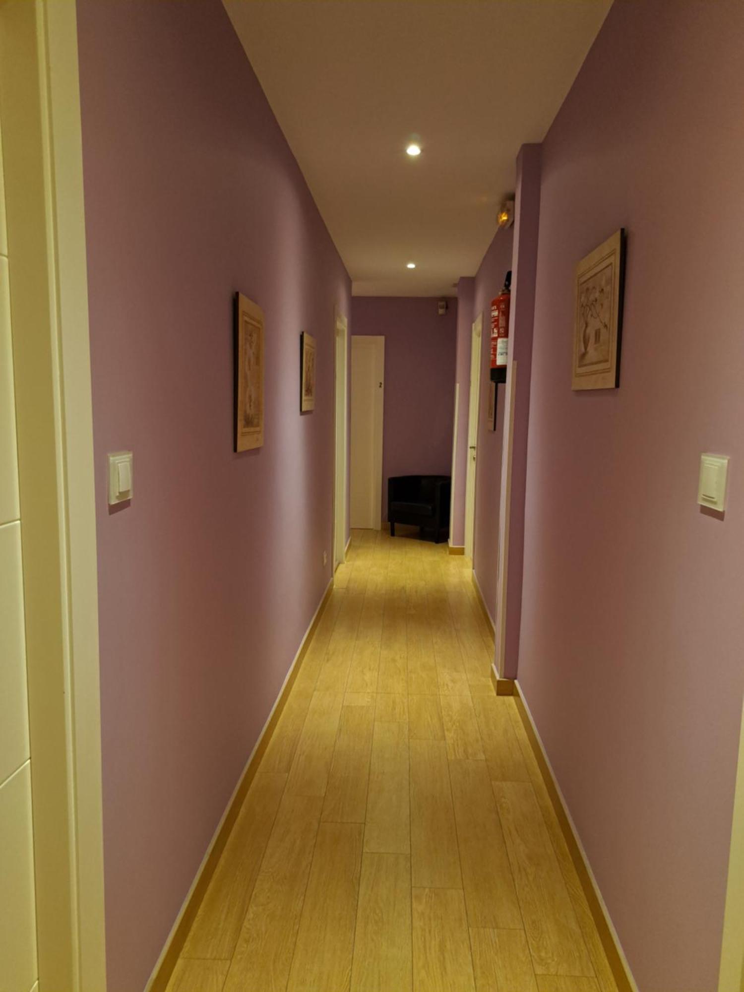 Hostal Arco Iris Madrid Exterior photo